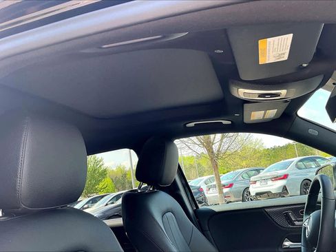 Used 2024 Mercedes-Benz GLB 250 image 13