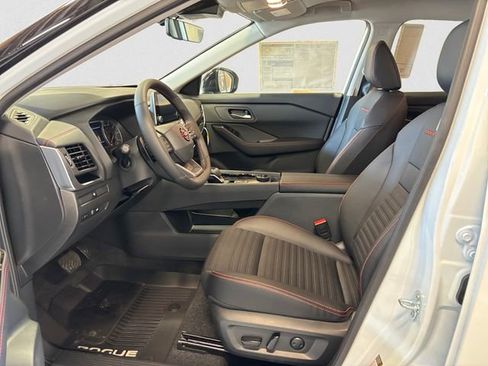 New 2026 Nissan Rogue SV w/ Rock Creek Premium Package AWD/4WD image 9