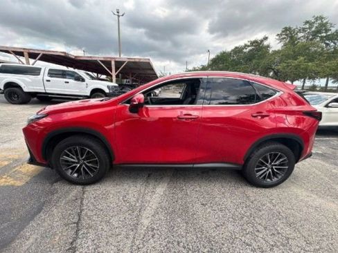 Used 2022 Lexus NX 350 AWD image 9