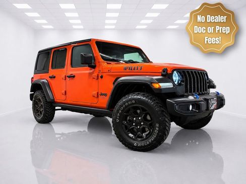 Used 2023 Jeep Wrangler Unlimited w/ Cold Weather Group AWD/4WD image 2