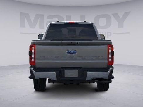 New 2026 Ford F250 Lariat w/ FX4 Off-Road Package AWD/4WD image 6