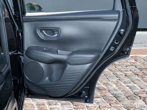 Certified 2023 Honda HR-V LX image 13