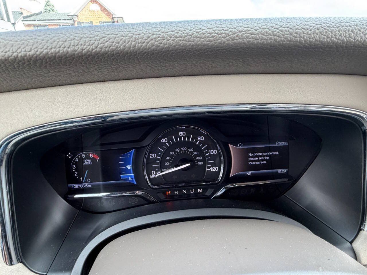 Used 2016 Lincoln Navigator Select RWD image 20