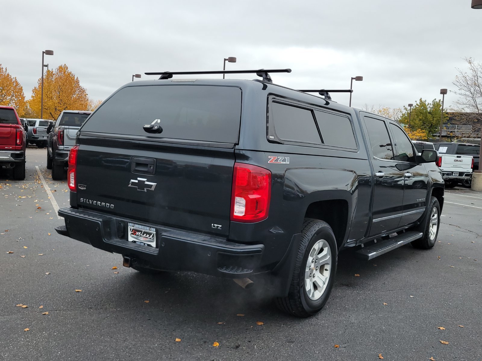Used 2017 Chevrolet Silverado 1500 LTZ Z71 w/ LTZ Plus Package AWD/4WD image 3