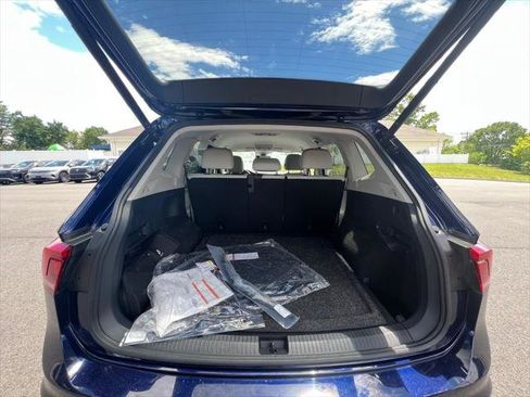 Certified 2022 Volkswagen Tiguan SE AWD/4WD image 21