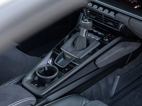 Used 2026 Porsche 911 GT3 image 42