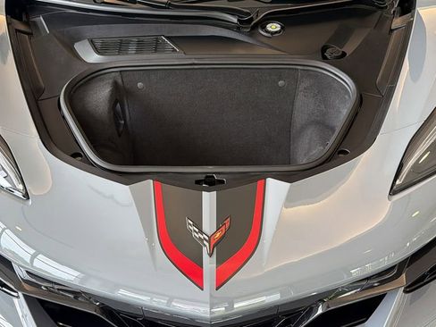 Used 2025 Chevrolet Corvette Z06 w/ Stealth Interior Trim Package RWD image 32