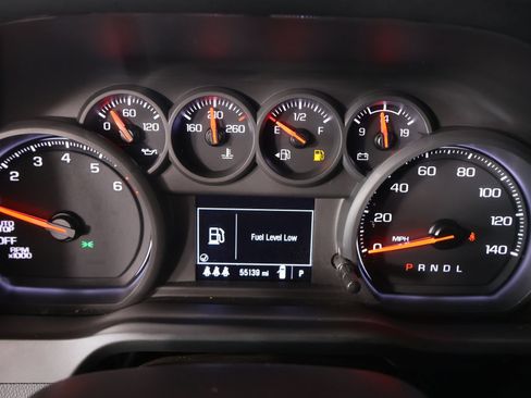 Used 2024 Chevrolet Silverado 1500 Custom Trail Boss AWD/4WD image 4