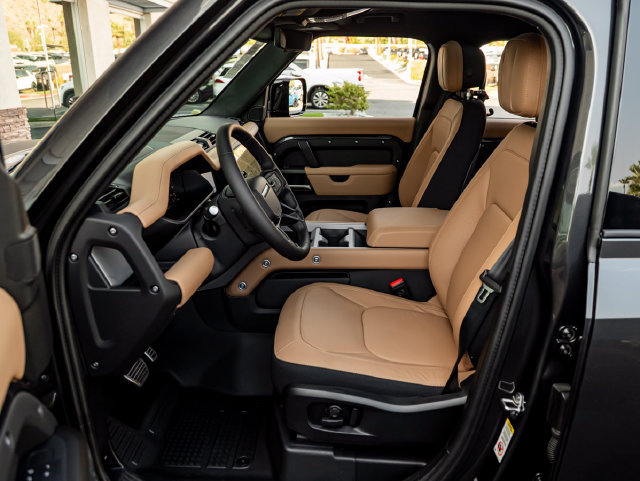 New 2026 Land Rover Defender 110 X AWD/4WD image 14