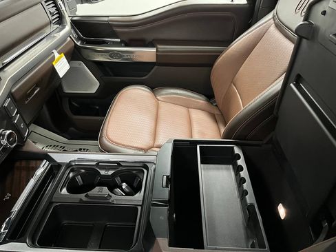 Used 2026 Ford F350 King Ranch w/ FX4 Off-Road Package AWD/4WD image 40