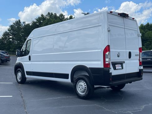 Used 2026 RAM ProMaster 2500 w/ Convenience Group FWD image 31
