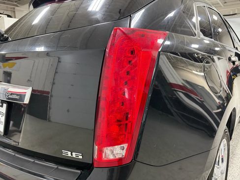 Used 2014 Cadillac SRX Premium image 7