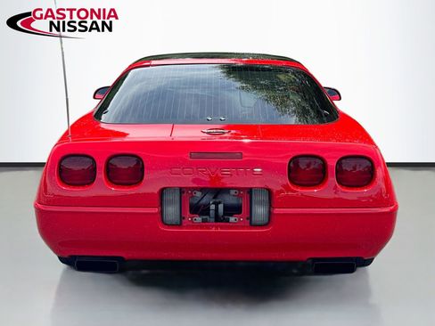 Used 1995 Chevrolet Corvette Coupe RWD image 7