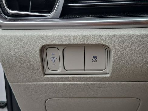 Certified 2025 Kia Sorento S w/ Panoramic Sunroof Package FWD image 53