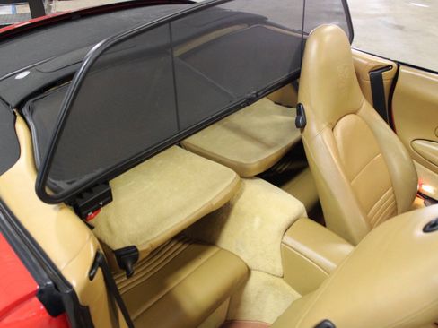 Used 2001 Porsche 911 Cabriolet image 26