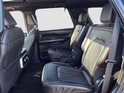 Used 2022 Ford Expedition Limited AWD/4WD image 36