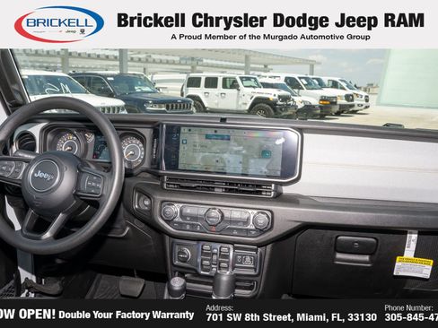 Used 2026 Jeep Gladiator Sport AWD/4WD image 21