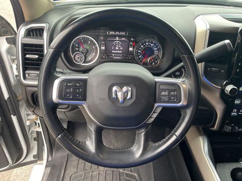 Used 2022 RAM 2500 Laramie AWD/4WD image 17