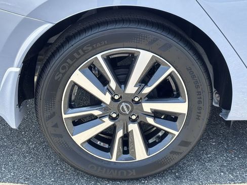 New 2025 Nissan Versa SV w/ Trunk Package image 7