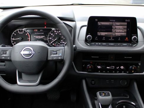 New 2026 Nissan Rogue SV w/ Cold Weather Package image 4