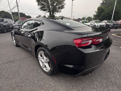 Certified 2019 Chevrolet Camaro LT RWD image 5