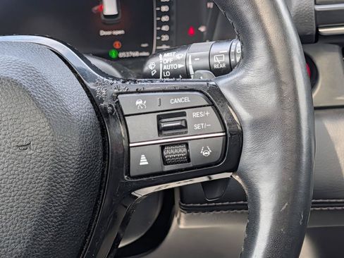 Used 2023 Honda Pilot Elite image 13
