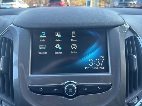 Used 2018 Chevrolet Cruze LT image 33