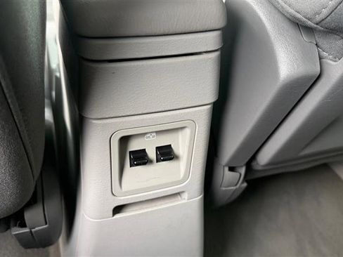 Used 2006 Chrysler PT Cruiser Touring FWD image 22