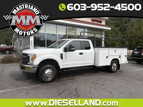 Used 2017 Ford F350 XL w/ Power Equipment Group AWD/4WD image 1