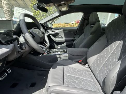 New 2025 Audi S6 e-tron Premium Plus image 25