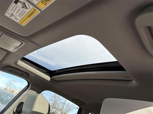 Used 2019 Honda CR-V EX image 16