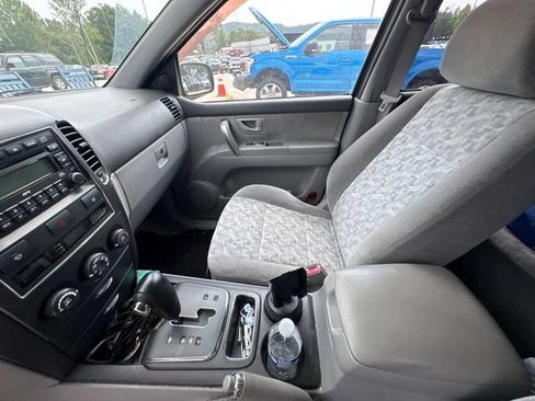Used 2007 Kia Sorento 2WD image 25
