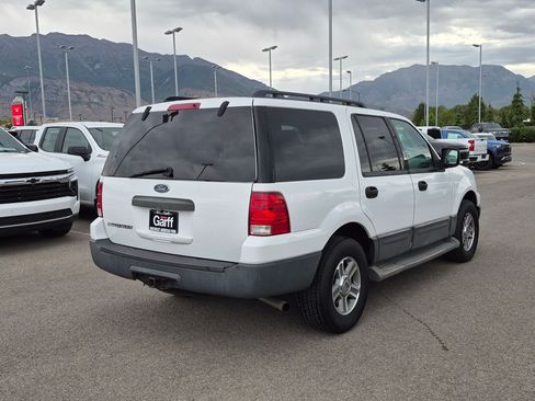 Used 2006 Ford Expedition XLS AWD/4WD image 3