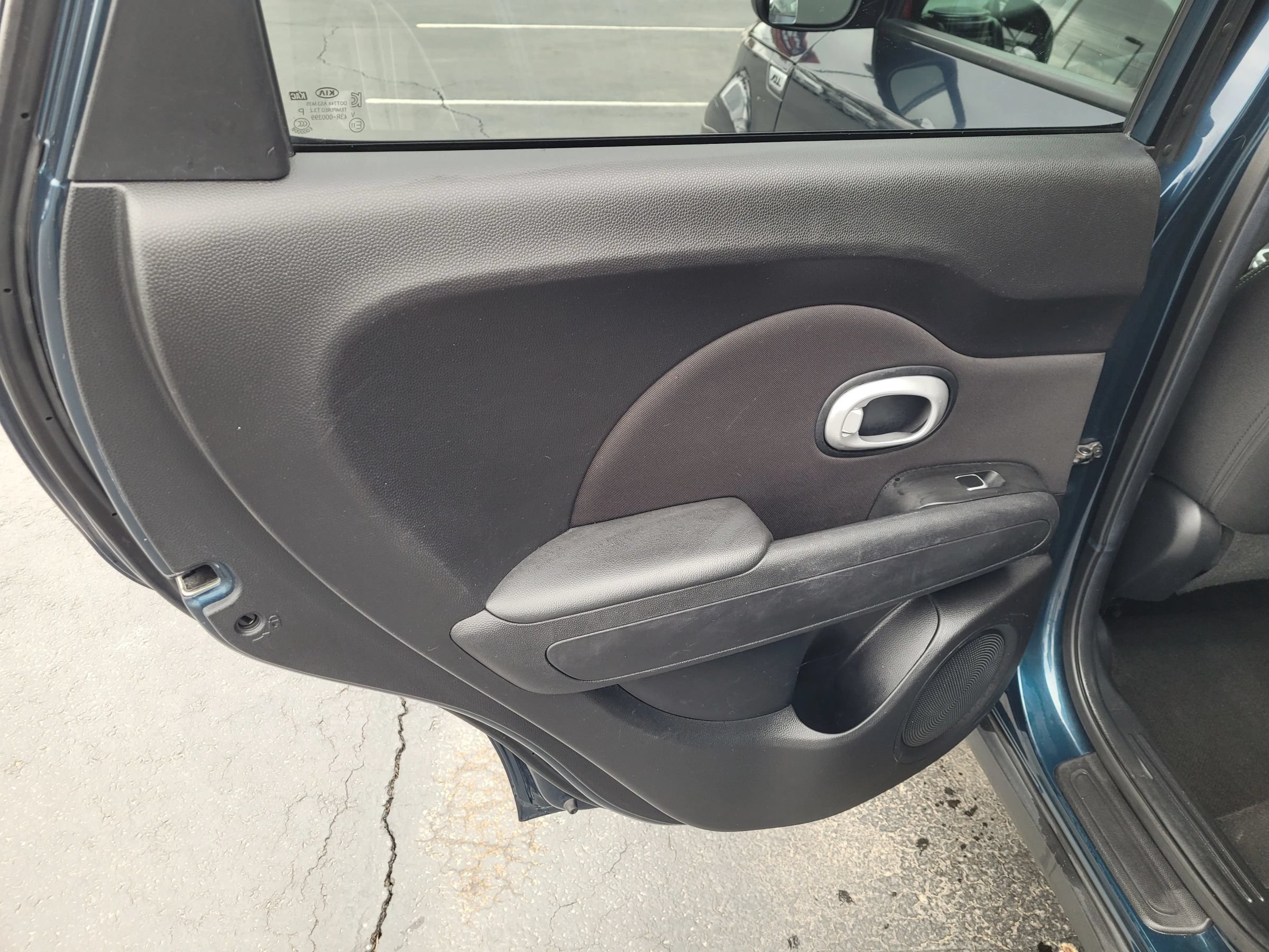 Used 2018 Kia Soul + FWD image 15