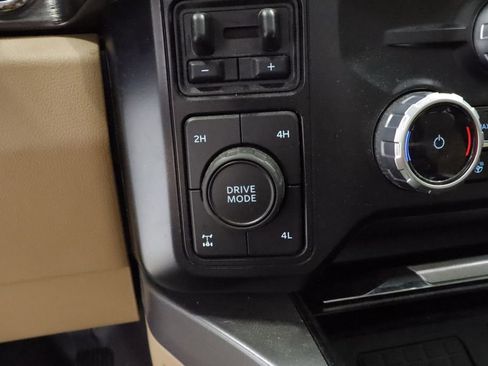 Used 2023 Ford F350 Lariat w/ Lariat Ultimate Package AWD/4WD image 36