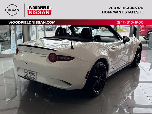 Used 2020 MAZDA MX-5 Miata Club RWD image 4