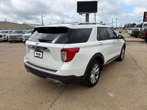 Used 2021 Ford Explorer Limited w/ Equipment Group 301A RWD image 5