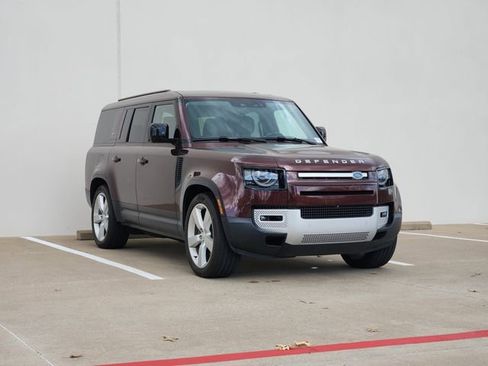 Used 2023 Land Rover Defender 130 First Edition image 3
