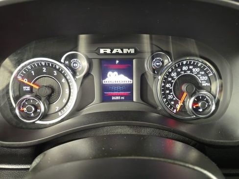 Used 2024 RAM 2500 Big Horn w/ Sport Appearance Package image 18