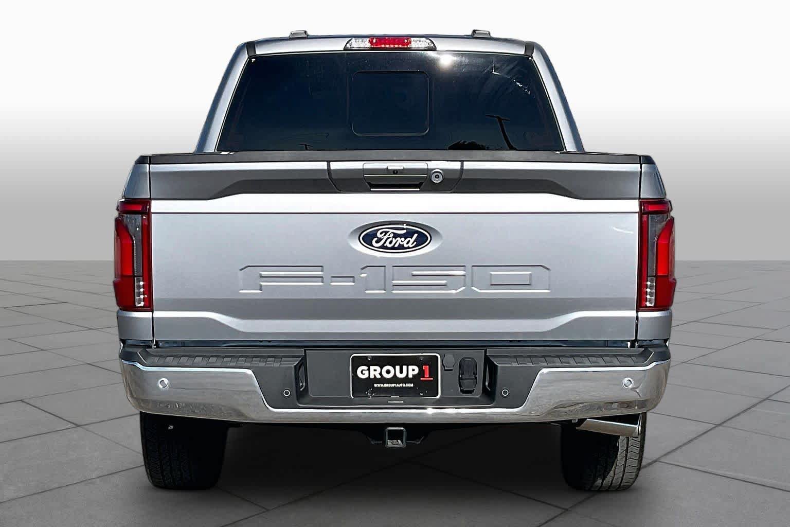 Used 2025 Ford F150 Lariat w/ Equipment Group 501A Mid AWD/4WD image 4