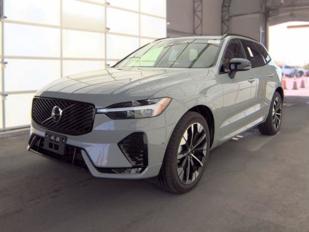 Used 2026 Volvo XC60 B5 Plus AWD/4WD image 3