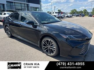 Used 2025 Toyota Camry XLE w/ Premium Plus Package AWD/4WD video 1