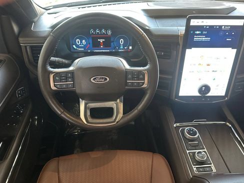 Used 2022 Ford Expedition Max King Ranch AWD/4WD image 15