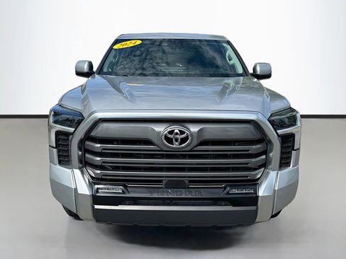 Used 2024 Toyota Tundra Limited w/ Power Package RWD image 3