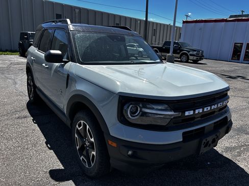 Used 2021 Ford Bronco Sport Outer Banks AWD/4WD image 7