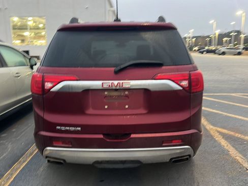 Used 2017 GMC Acadia Denali image 10