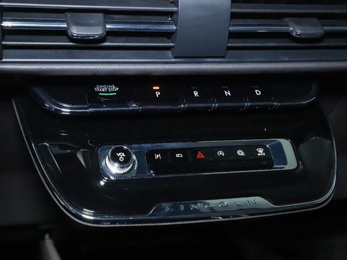 Certified 2023 Lincoln Corsair Standard w/ Equipment Group 101A image 25