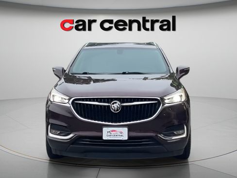 Used 2018 Buick Enclave Essence AWD/4WD image 8