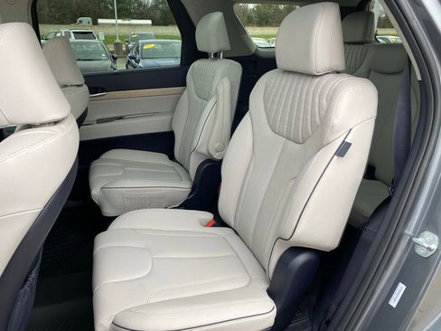 Used 2025 Hyundai Palisade Limited image 25