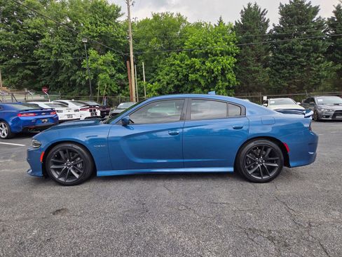 Used 2021 Dodge Charger R/T w/ Performance Handling Group RWD image 5